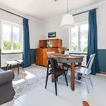 Vytauto 105, By Cohost Apartment *