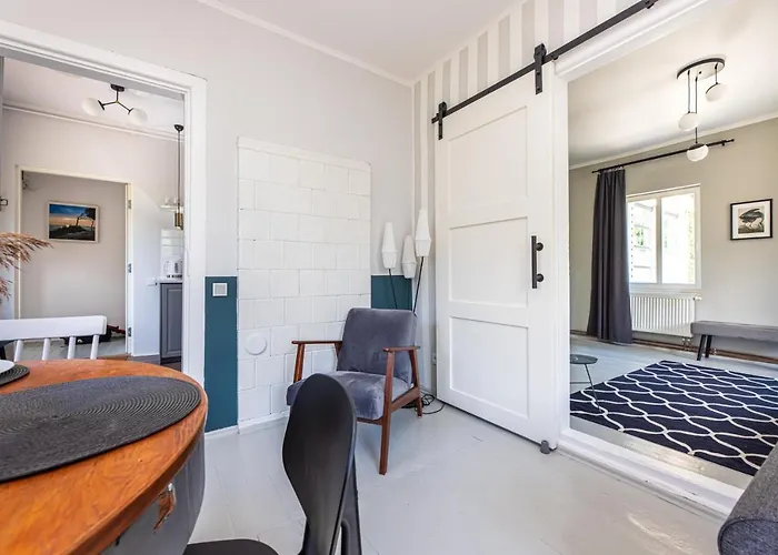 Vytauto 105, By Cohost *