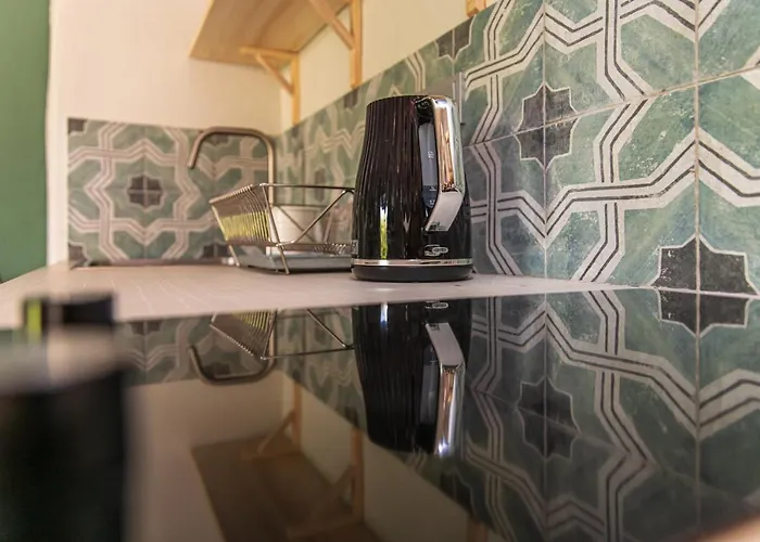 Vytauto 105, By Cohost *