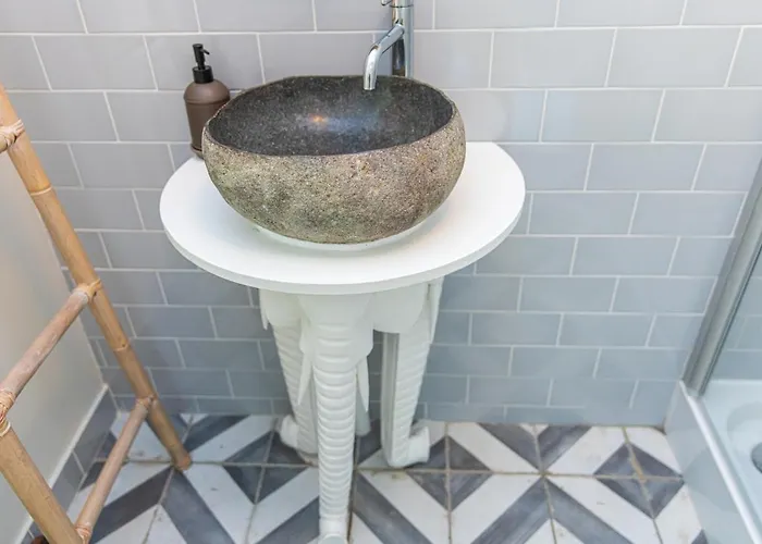 Vytauto 105, By Cohost