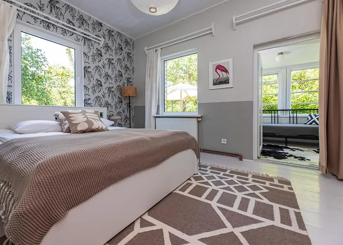 Vytauto 105, By Cohost *